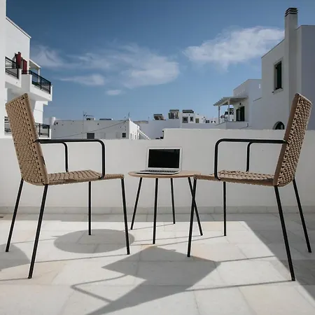 Naxos Poseidon * Naxos City