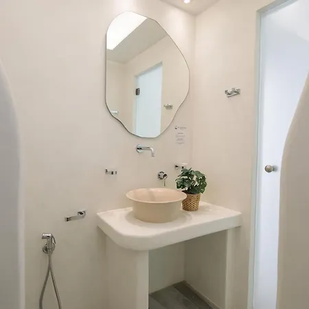 Naxos Poseidon * Naxos City