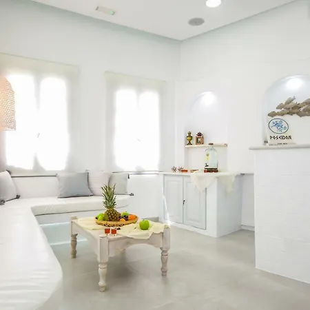 Naxos Poseidon * Naxos City